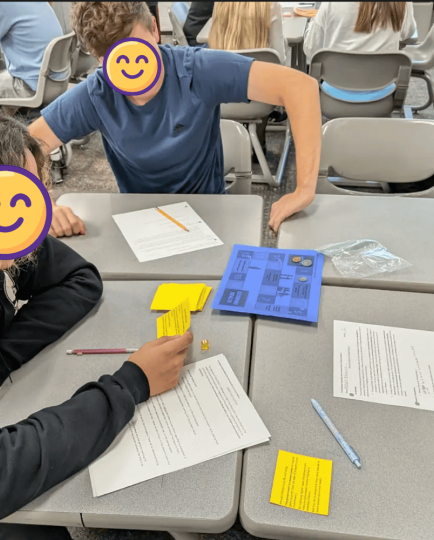 Students playing a fiscal policy game
